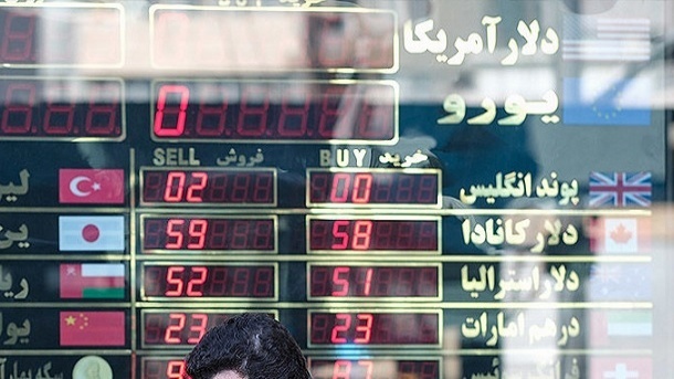 115275-1 سقوط قیمت دلار و طلا پس از مذاکرات دور دوم
