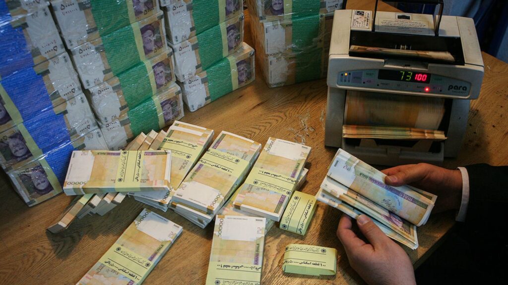 بانک هایی که وام بدون ضامن می دهند+شرایط
