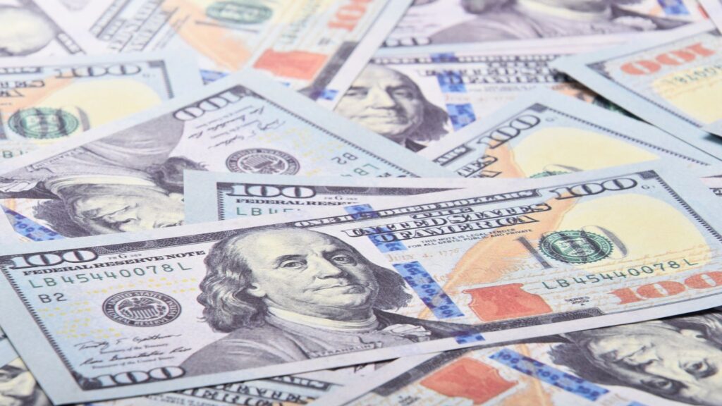 ارزش دلارهای آمریکایی در بازار مسکن ایران سقوط کرد