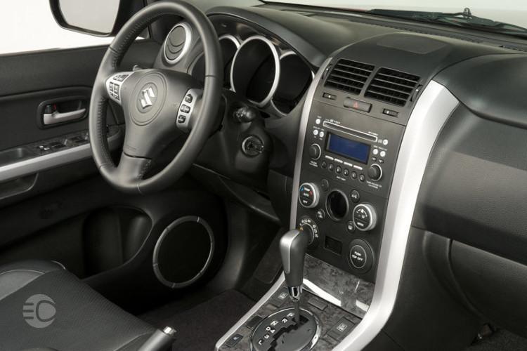 آپشن‌های سوزوکی ویتارا و جک s5 اتوماتیک