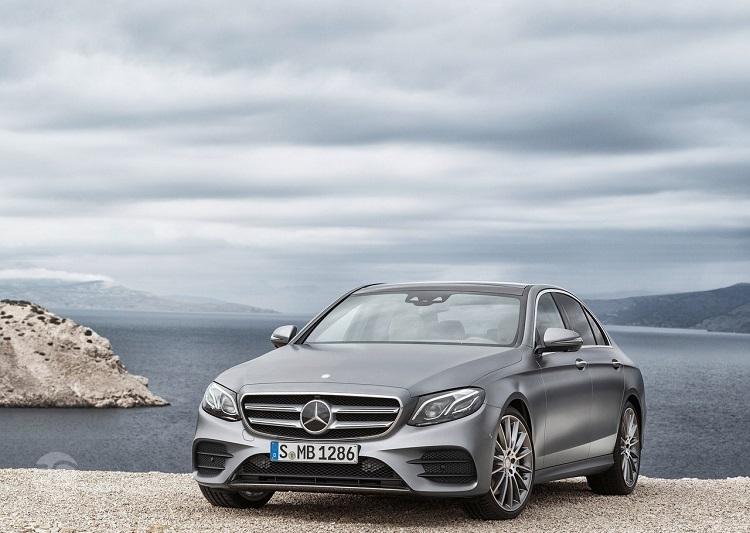 مقایسه پورشه پانامرا و مرسدس بنز E200