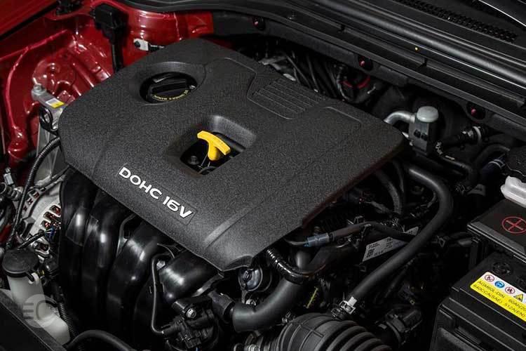 مقایسه مشخصات فنی النترا و سراتو